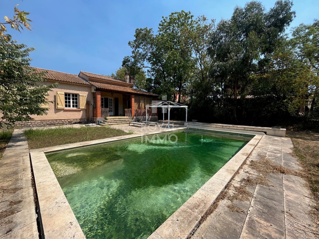 Villa in La Garde, Provence-Alpes-Côte d'Azur, France 3 - 17744791