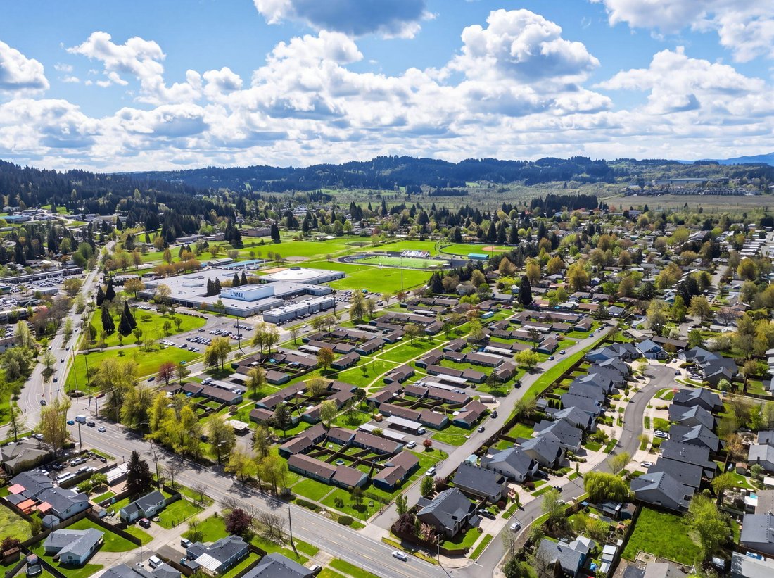 House in Eugene, Oregon, United States 3 - 17750061
