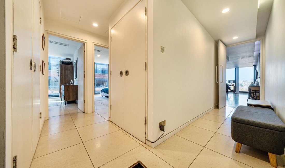 Apartment in Borough, Southwark, England 5 - 17747141