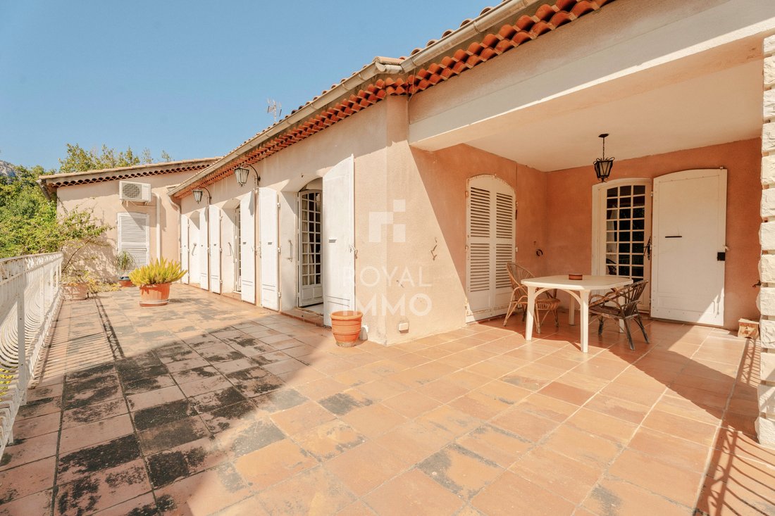 Haus in La Valette-du-Var, Provence-Alpes-Côte d'Azur, Frankreich 3 - 17454407