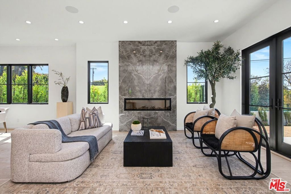 House in Los Angeles, California, United States 5 - 17747085