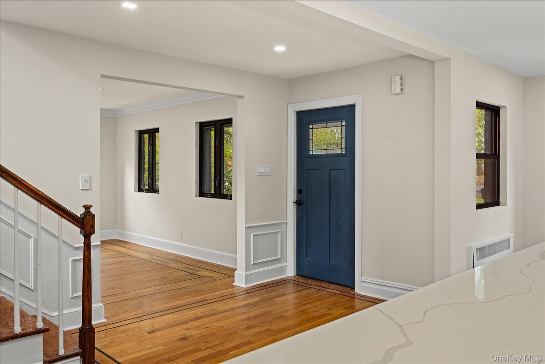 House in Great Neck, New York, United States 5 - 17748480