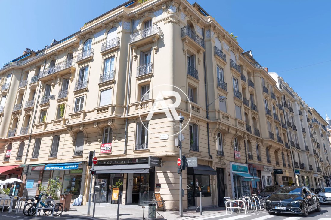 Appartement à Nice, Provence-Alpes-Côte d'Azur, France 1 - 17687876