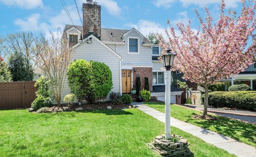House in Old Brookville, New York, United States 1