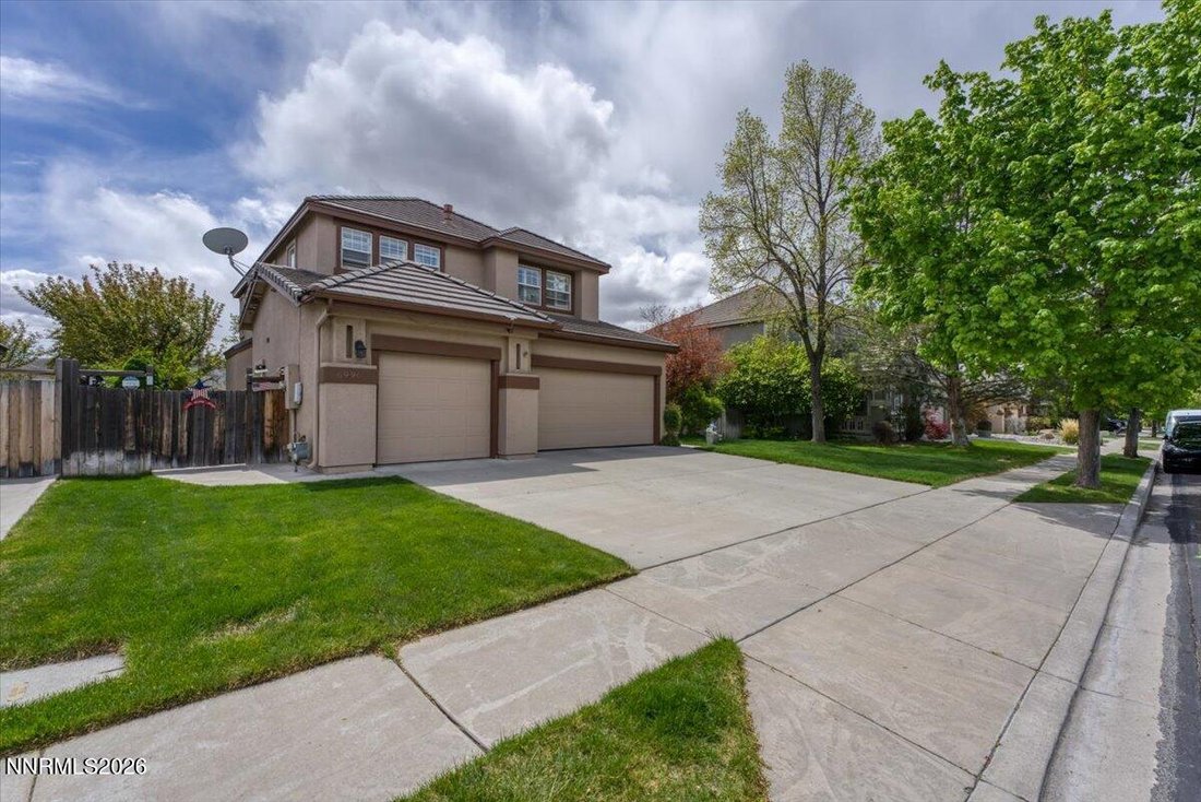 House in Sparks, Nevada, United States 2 - 17748417