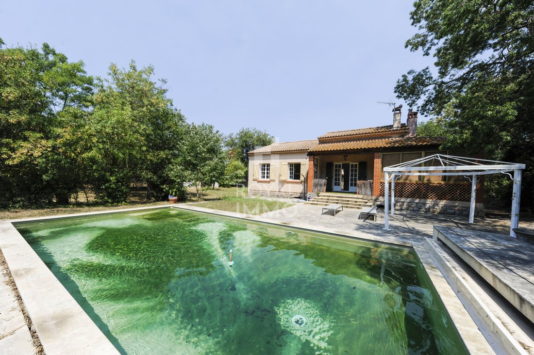 Villa in La Garde, Provence-Alpes-Côte d'Azur, France 1 - 17744791
