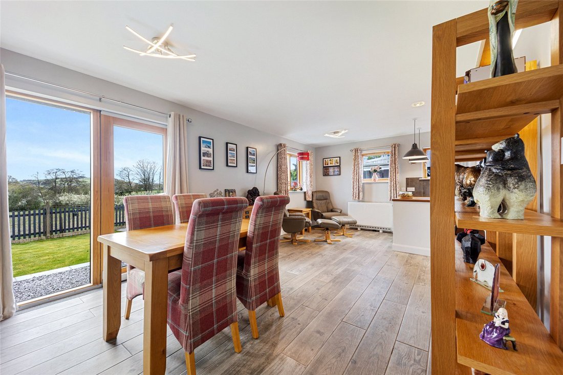 Bungalow in Bryneglwys, Wales 4 - 17743560