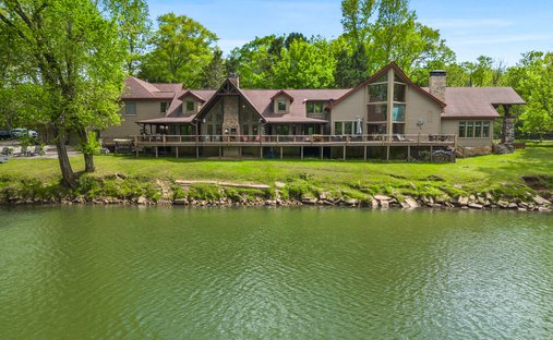 House in Euharlee, Georgia, United States 1