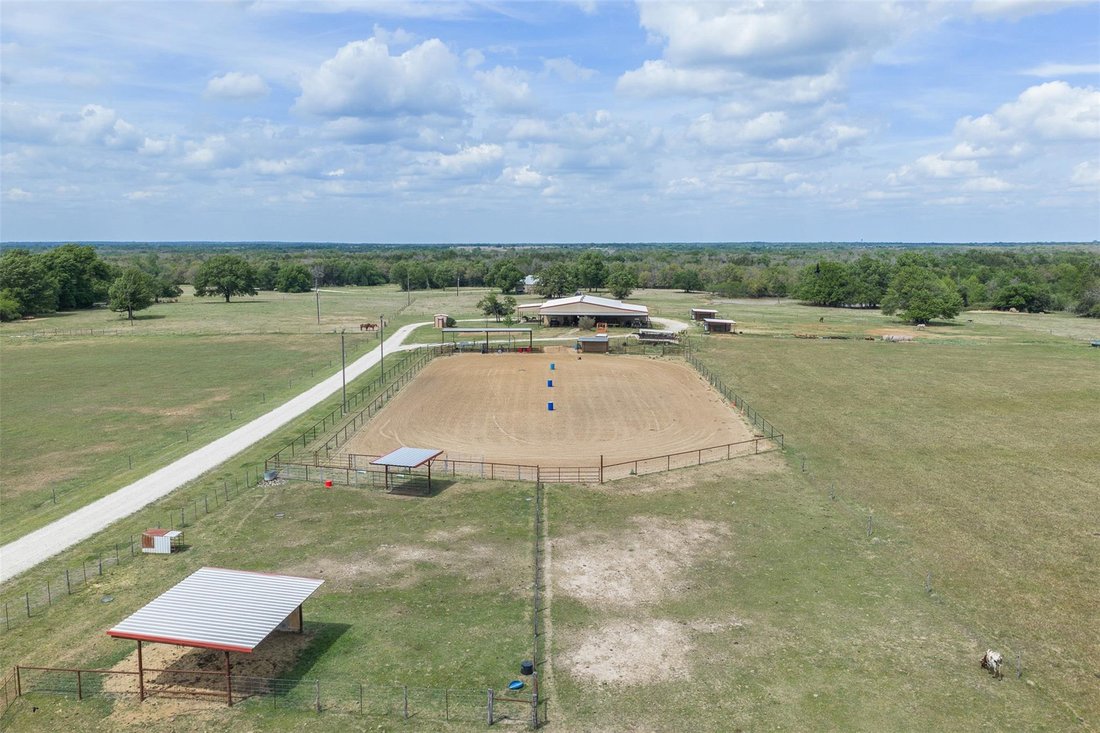 House in Kosse, Texas, United States 1 - 17744289