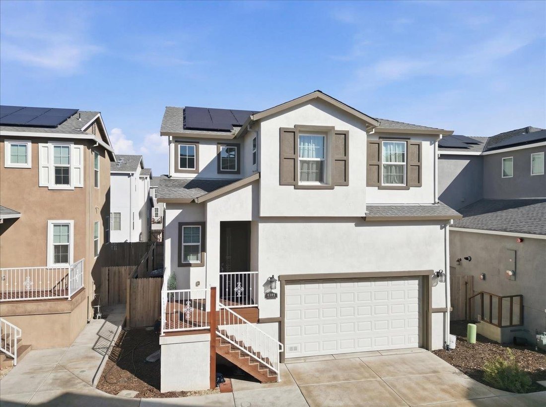 House in Stockton, California, United States 4 - 17745331