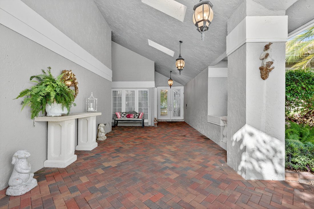 House in Boca Raton, Florida, United States 3 - 16755889