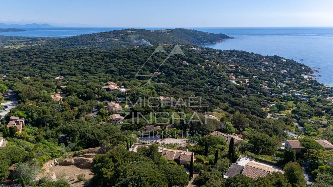 Villa in Ramatuelle, Provence-Alpes-Côte d'Azur, France 3 - 17745265