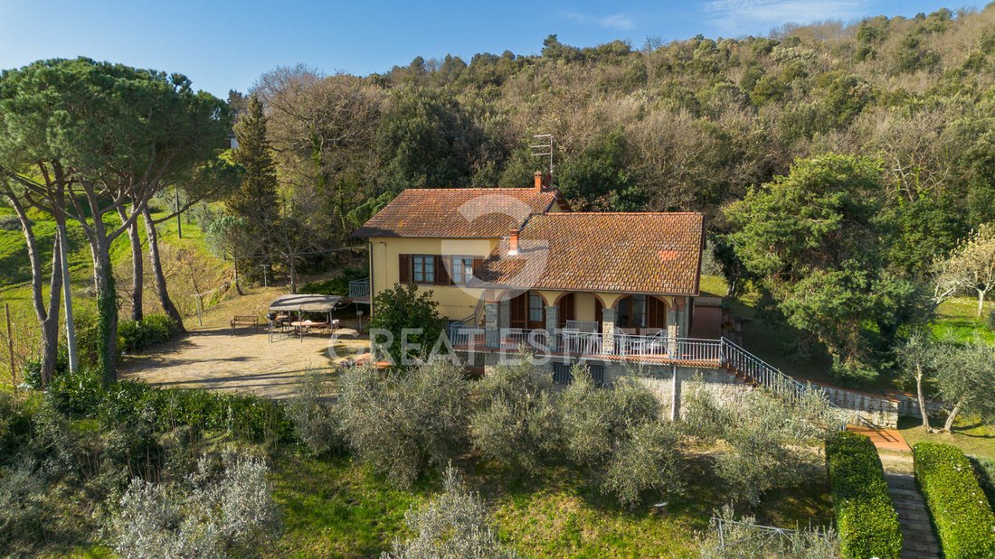 Estate in Monte San Savino, Tuscany, Italy 3 - 17749773