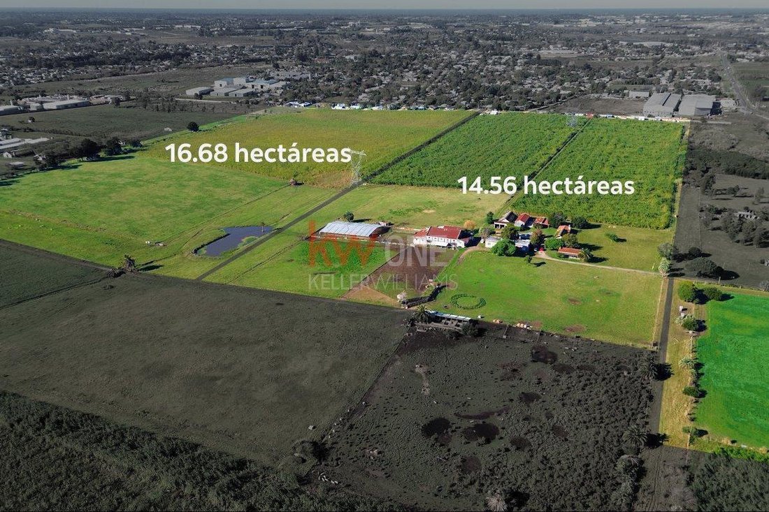 Farm Ranch in Joaquin Suarez, Canelones Department, Uruguay 1 - 17750418