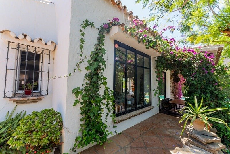 Villa in Atalaya-Isdabe, Estepona, Andalusia 2 - 17749697