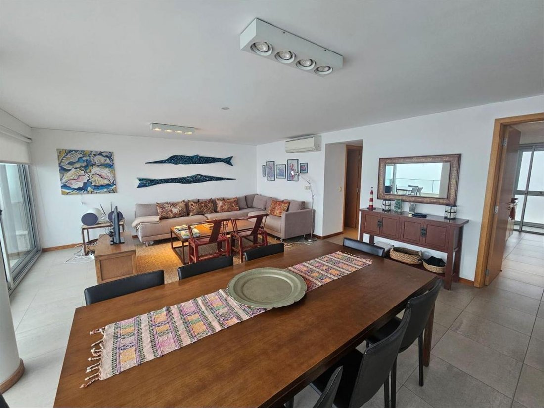 Apartment in Punta del Este, Maldonado Department, Uruguay 3 - 17750216