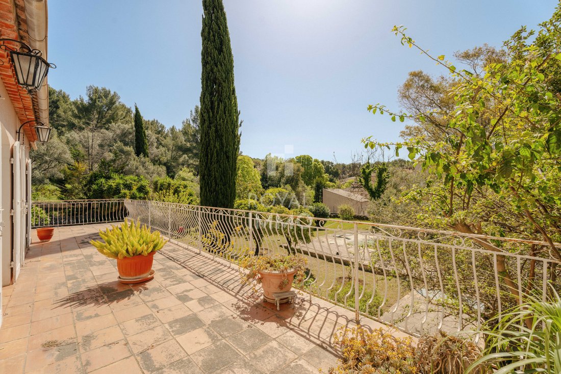 Haus in La Valette-du-Var, Provence-Alpes-Côte d'Azur, Frankreich 2 - 17454407