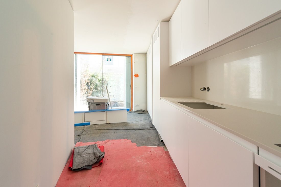 Apartment in Alcantara, Lisbon, Portugal 5 - 12287310