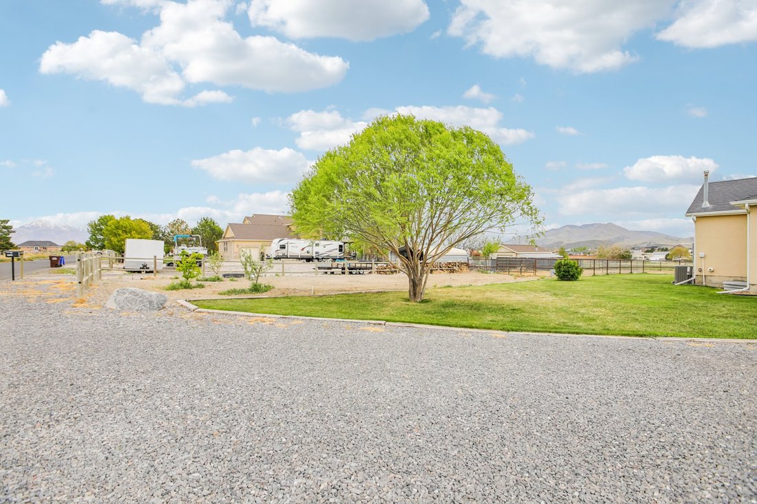 House in Eagle Mountain, Utah, United States 4 - 17747267