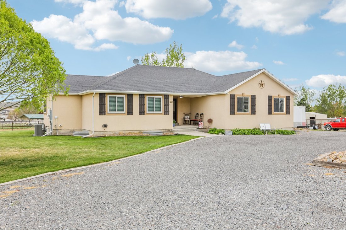 House in Eagle Mountain, Utah, United States 2 - 17747267