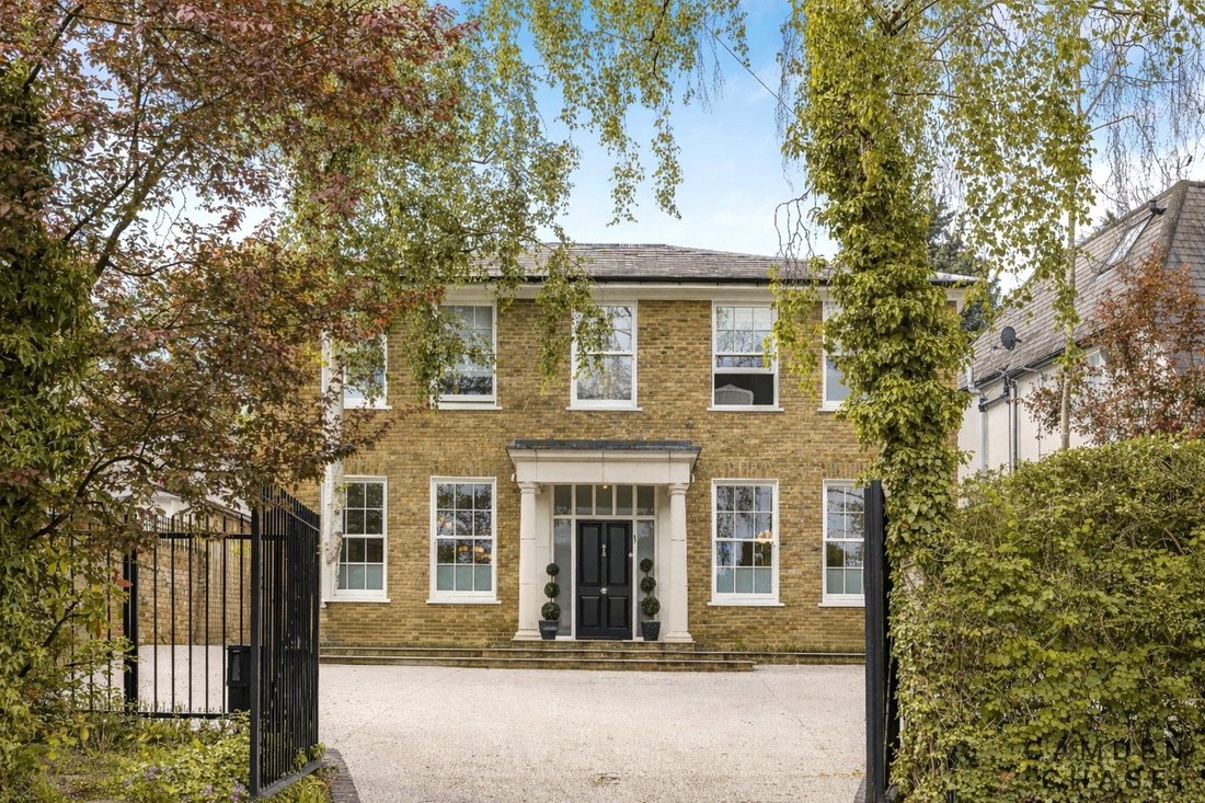 House in Buckinghamshire, England 1 - 17747388