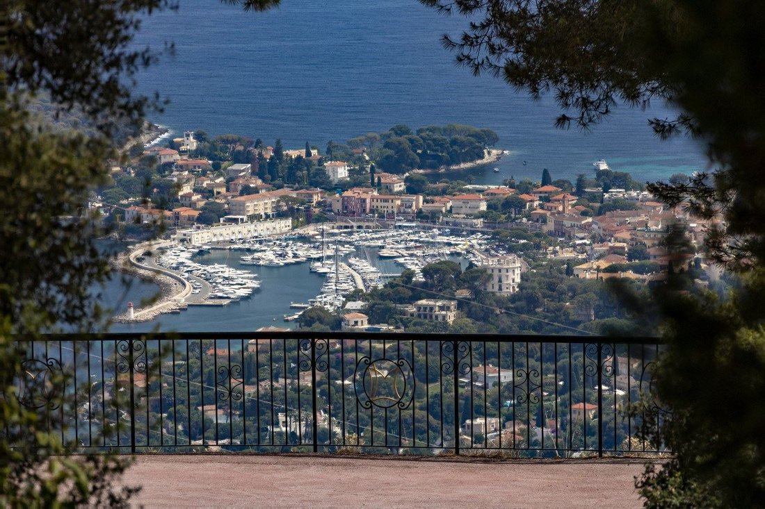 House in Villefranche-sur-Mer, Provence-Alpes-Côte d'Azur, France 1 - 17745209