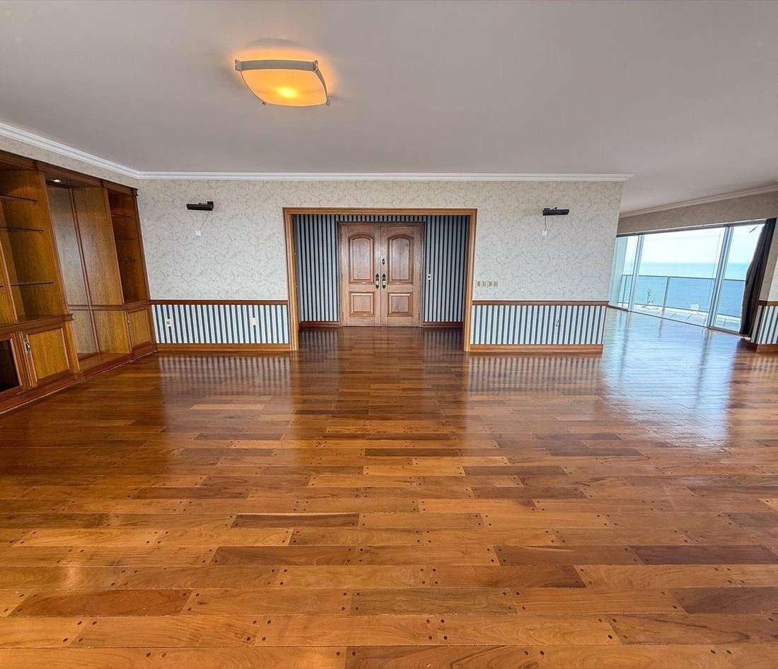Apartment in Montevideo, Departamento de Montevideo, Uruguay 3 - 17750295