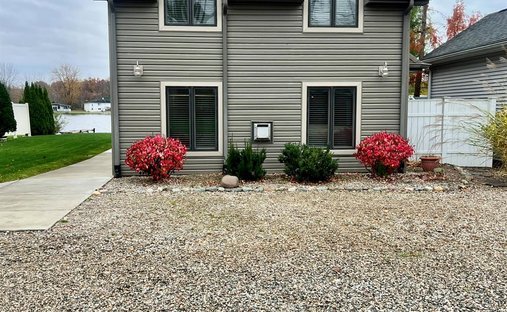 House in Leoni, Michigan, United States 1