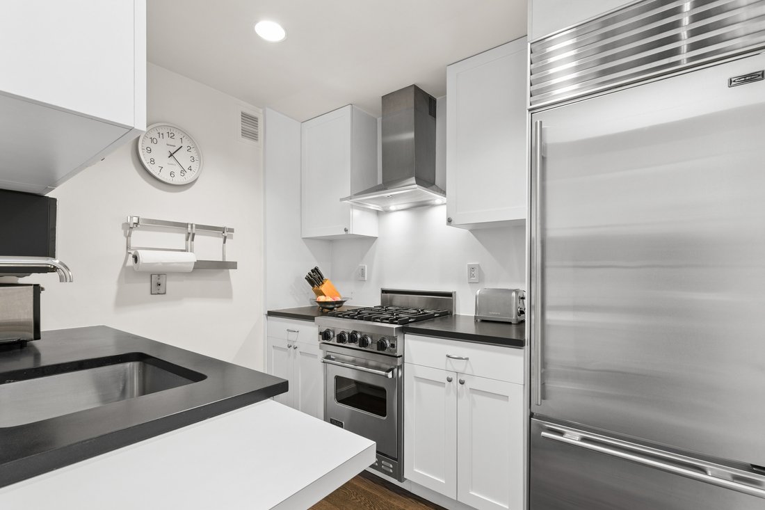 Condo in New York, New York, United States 3 - 17745293