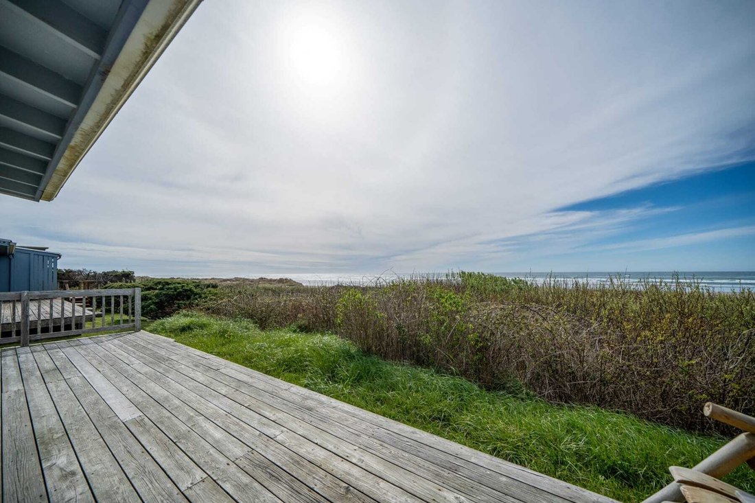 Condo in Waldport, Oregon, United States 4 - 17742648