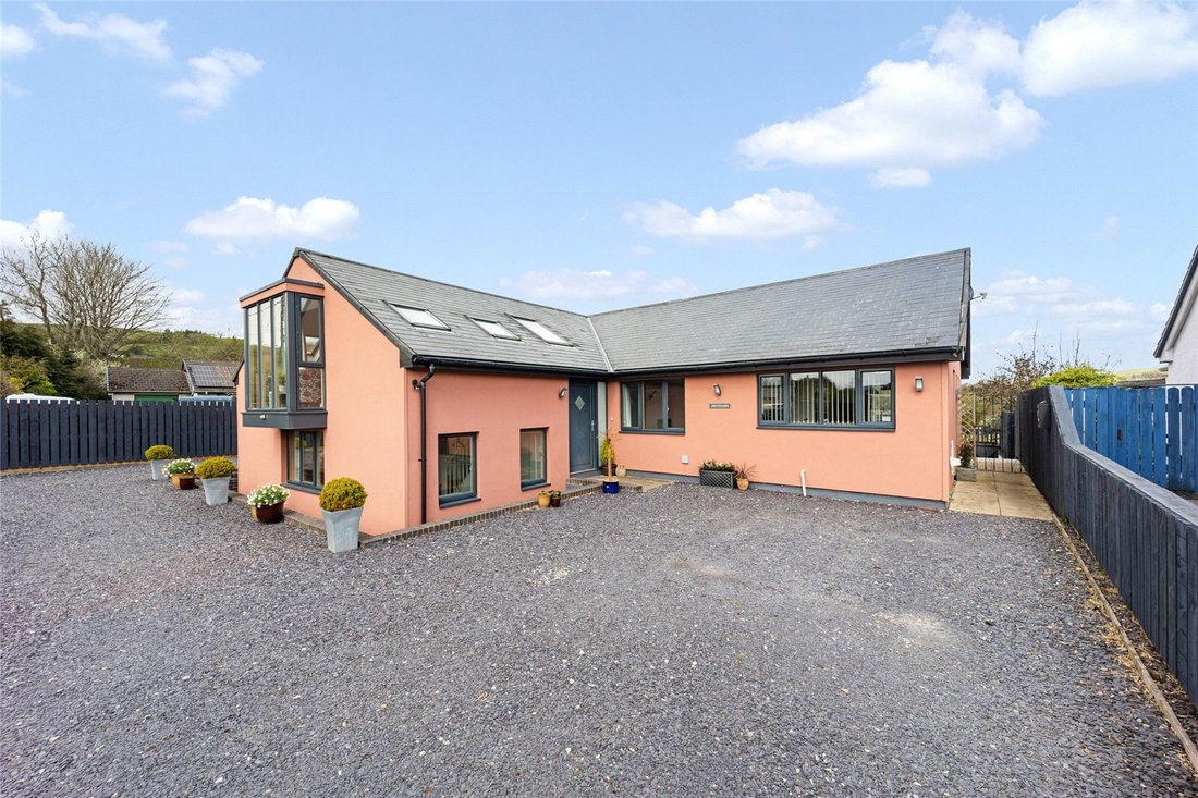 Bungalow in Bryneglwys, Wales 1 - 17743560