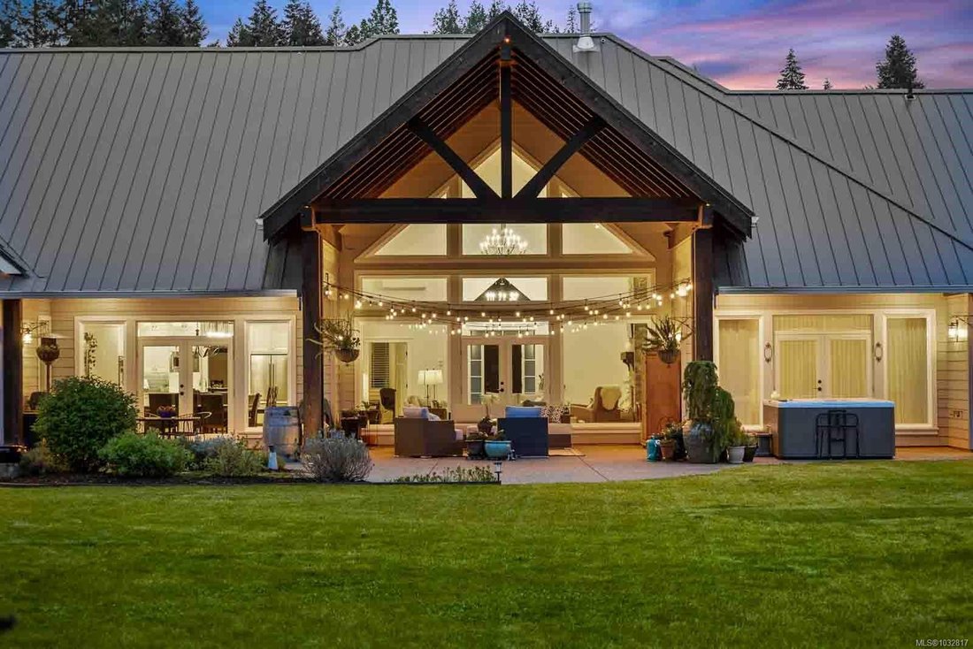 House in Black Creek, British Columbia, Canada 5 - 17749911