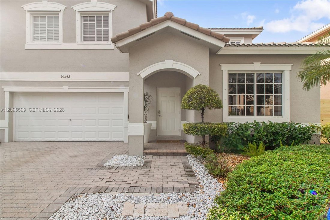 House in Doral, Florida, United States 2 - 17744011