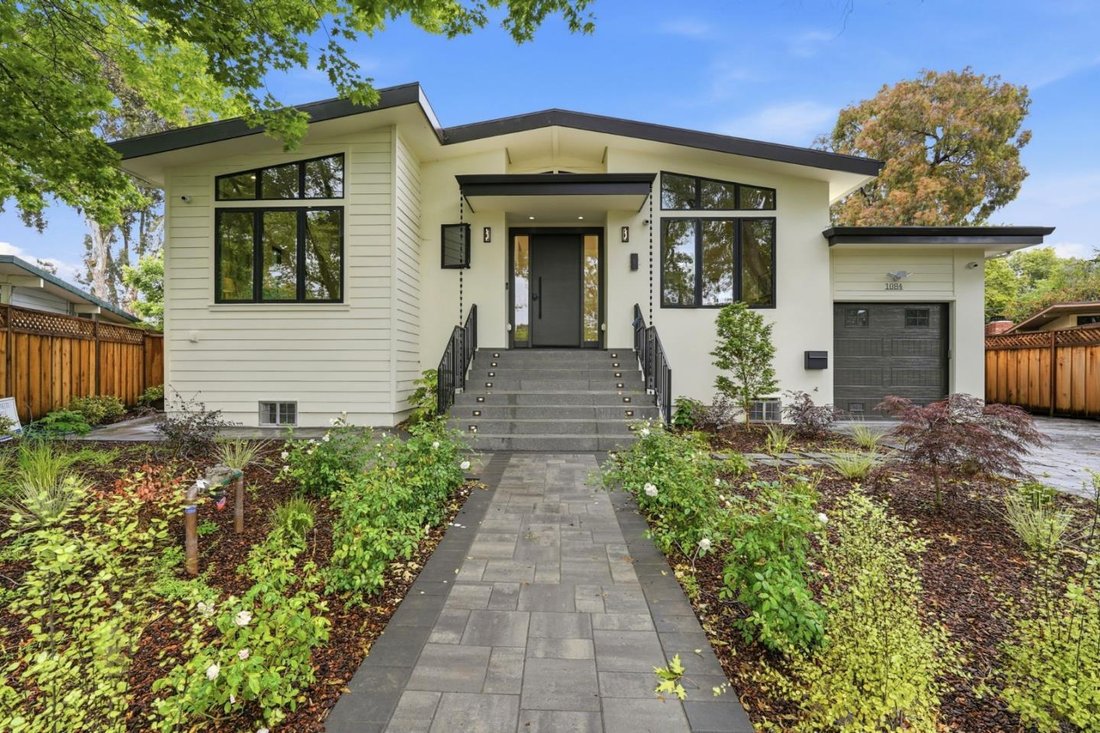 House in East Palo Alto, California, United States 1 - 17748388