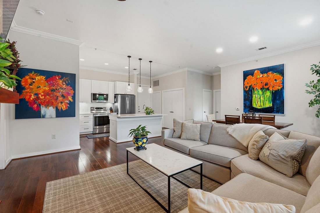 Condo in Austin, Texas, United States 4 - 17745023