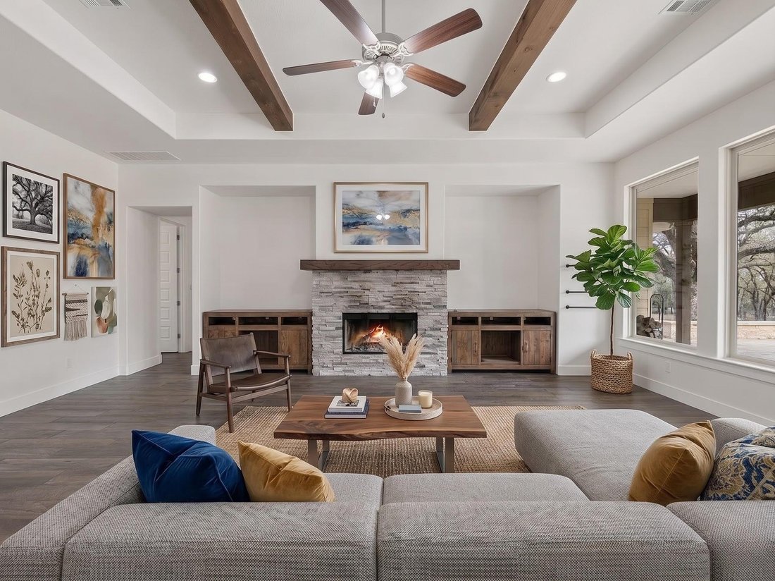 House in Leander, Texas, United States 4 - 17665633