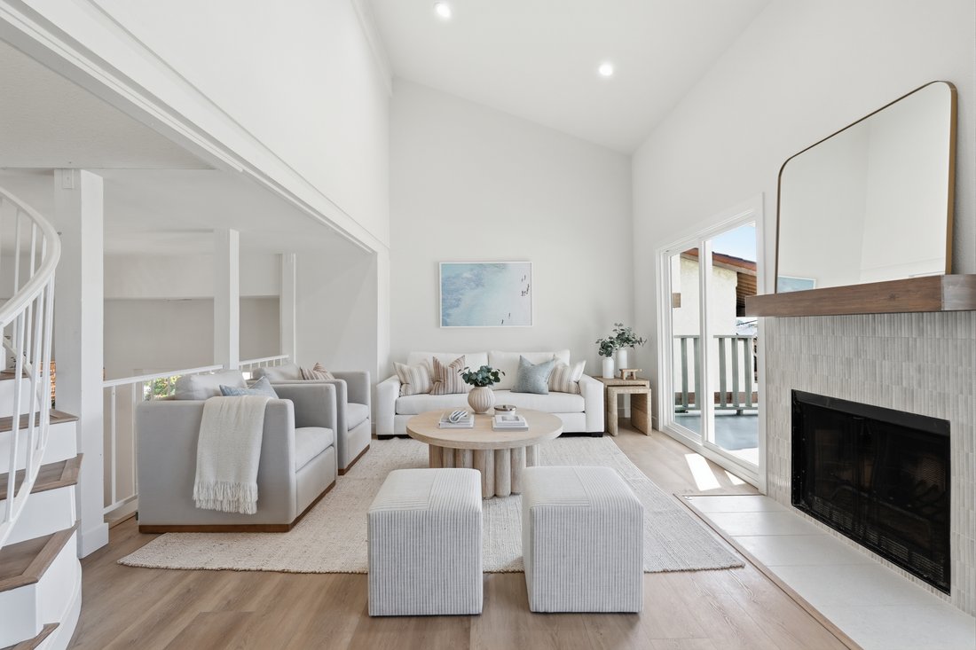 Torrance, California, United States 5 - 17742659