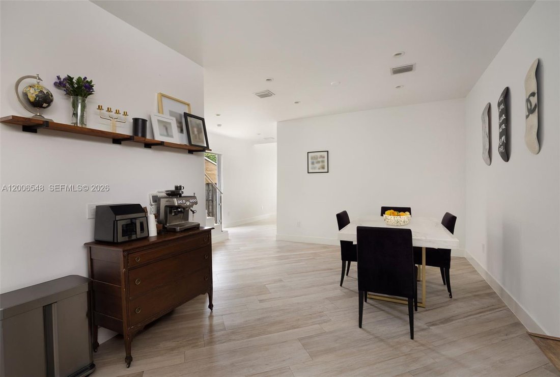 Townhouse in Miami, Florida, United States 5 - 17747580