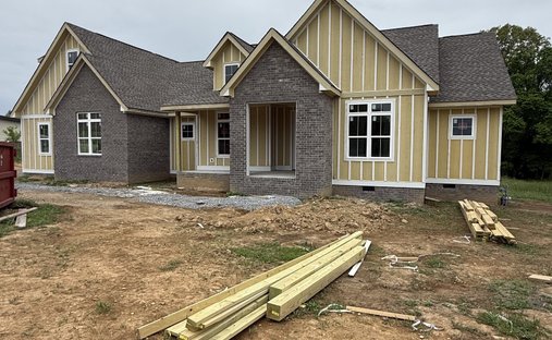 House in Lyles, Tennessee, United States 1