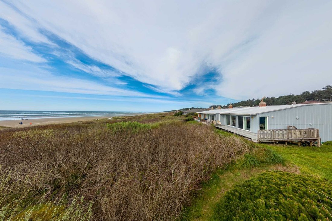 Condo in Waldport, Oregon, United States 1 - 17742648