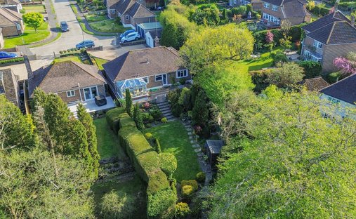 Bungalow in Haywards Heath, England 1