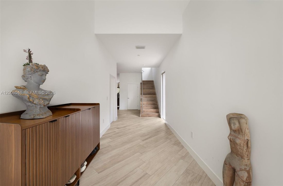 Townhouse in Miami, Florida, United States 2 - 17747580