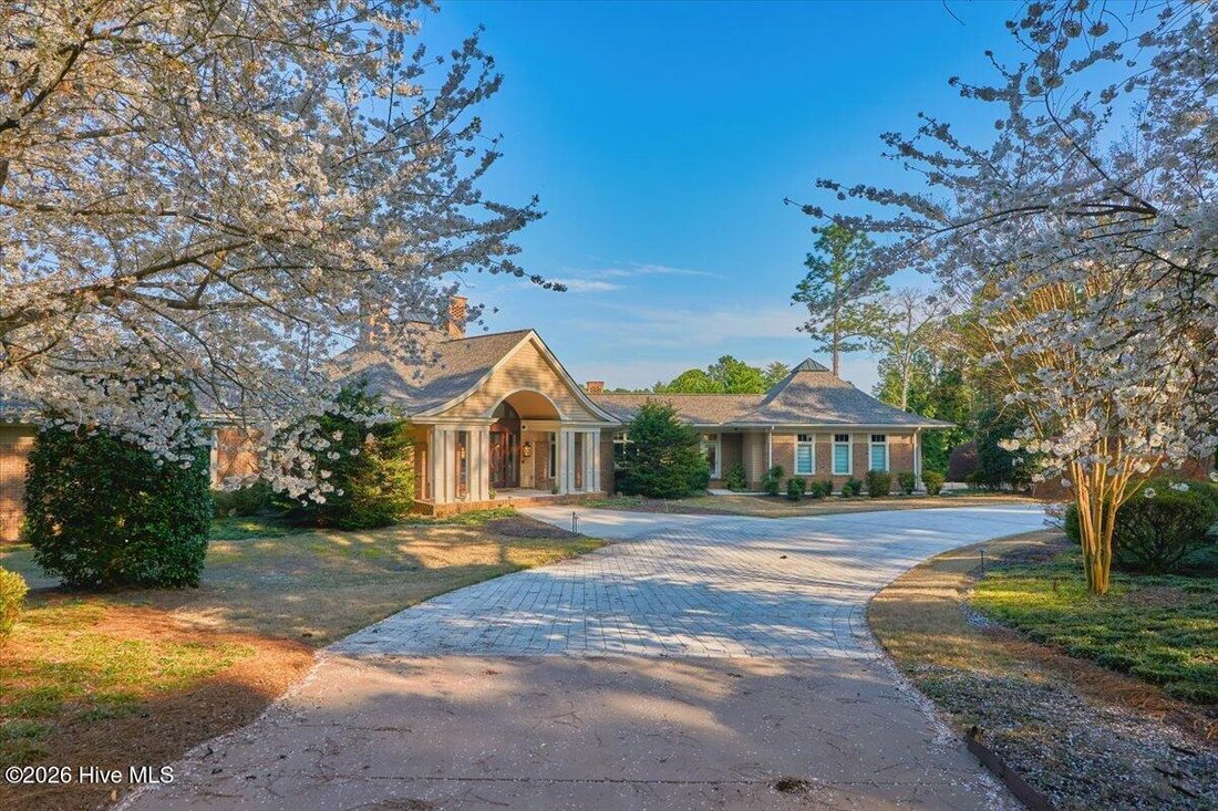 House in Pinehurst, North Carolina, United States 1 - 17744076