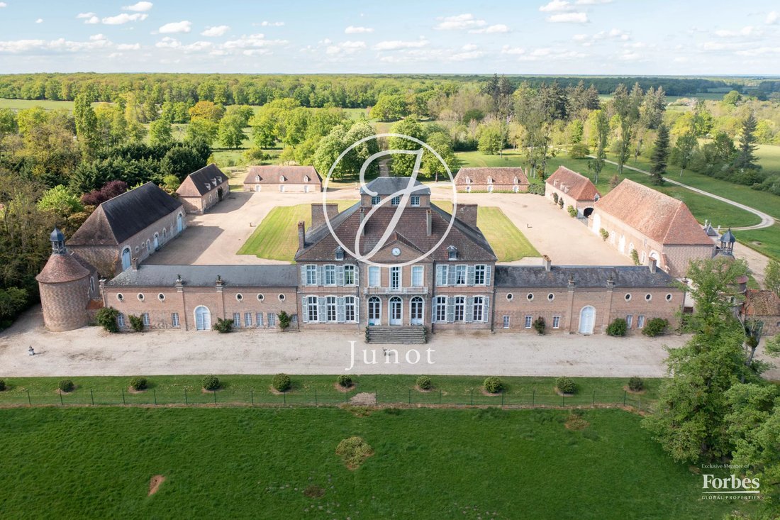 Castle in Bourges, Centre-Val de Loire, France 1 - 17747835