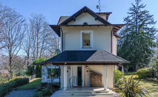Villa a Gignese, Piemonte, Italia 1