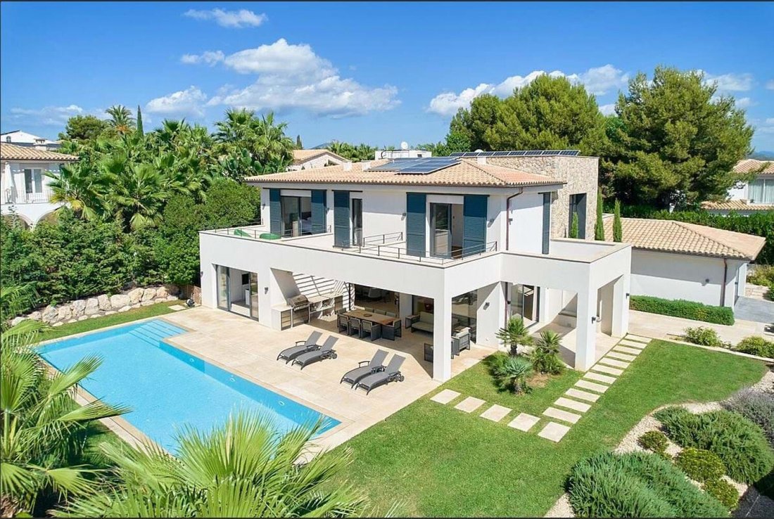 Villa in Rotes Velles, Calvia, Balearic Islands 1 - 17747089