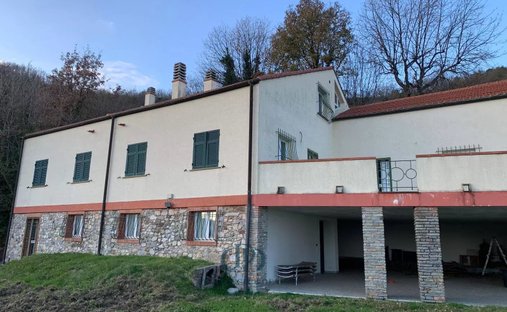 Villa à Quiliano, Ligurie, Italie 1