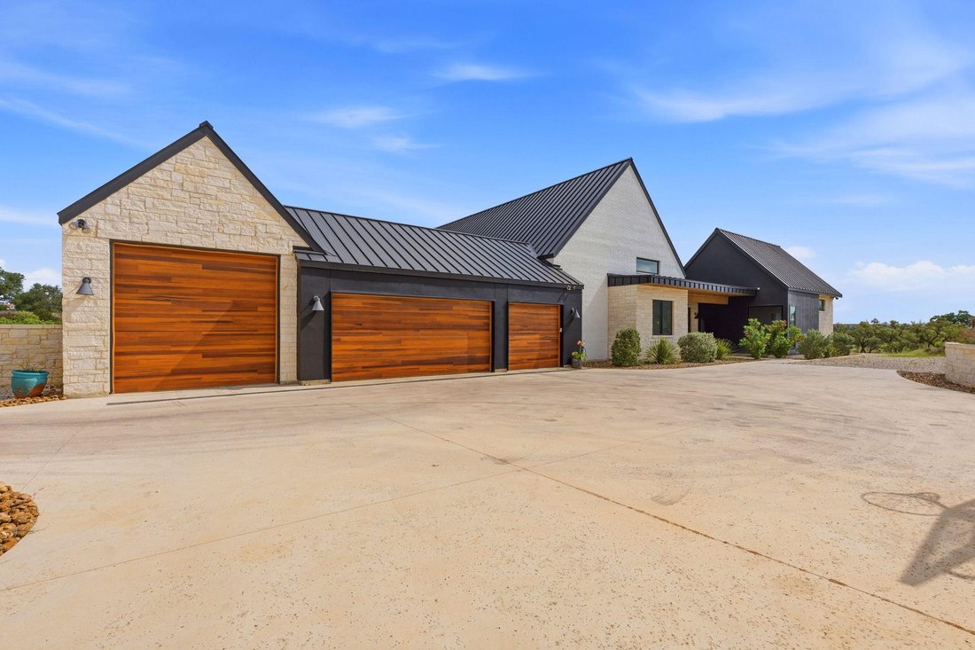 House in Spring Branch, Texas, United States 1 - 17747739