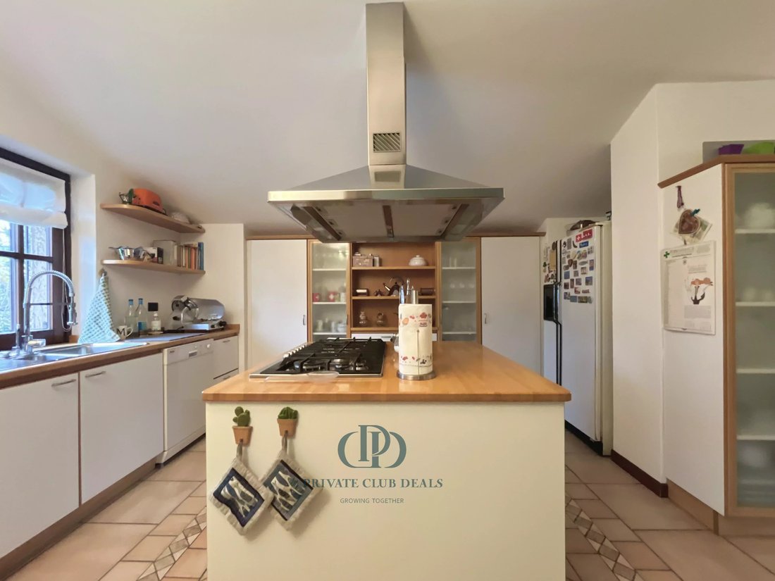 Villa in Inverigo, Lombardy, Italy 5 - 15132948
