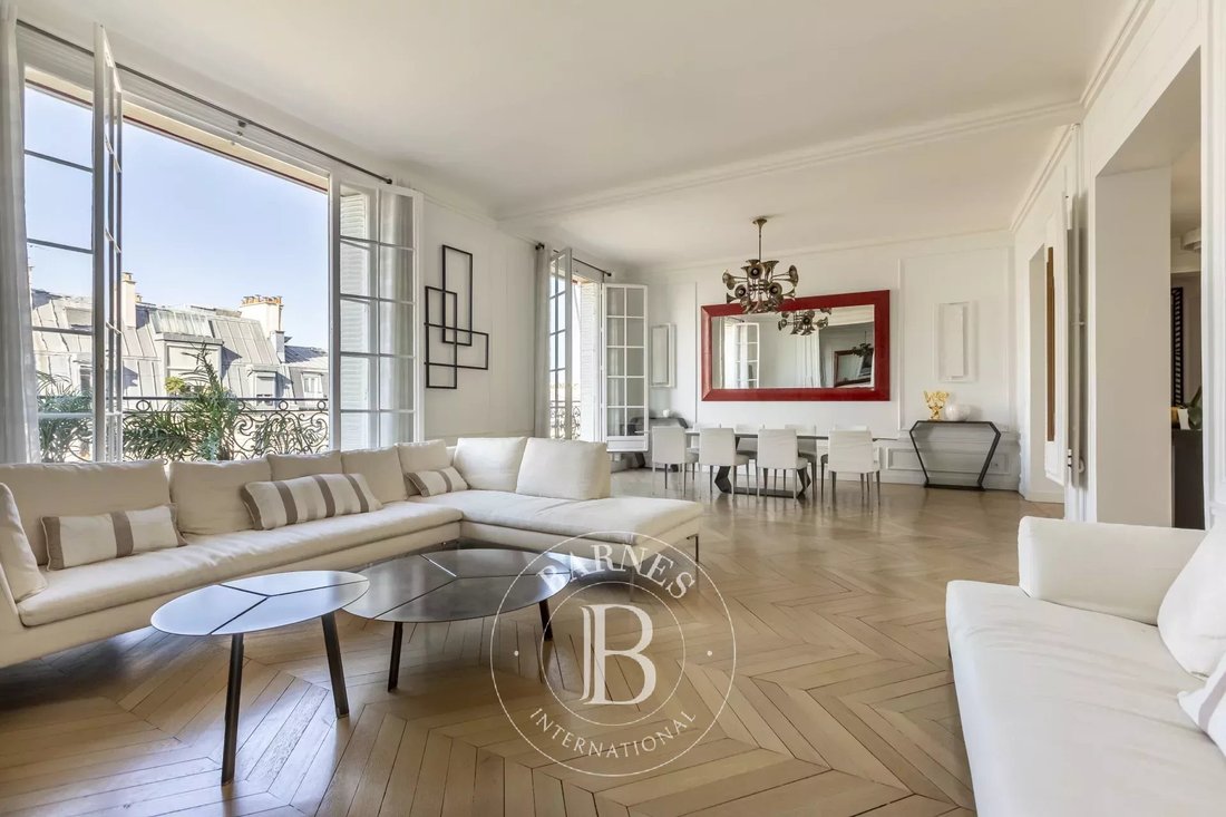Apartment in Courcelles-Wagram, Paris 17e Arrondissement, Paris 3 - 17750113